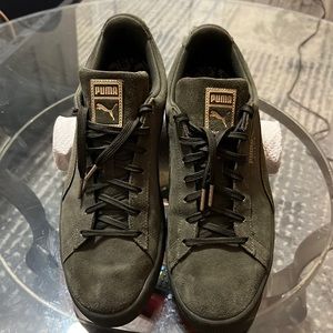 Puma Olive 🫒 Green &  Gold Suede Edition